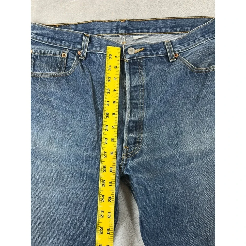 Levi's 501 XX Jeans Mens 38x33 Straight Shrink to Fit Button Fly Y2K Whiskers - Picture 4 of 13